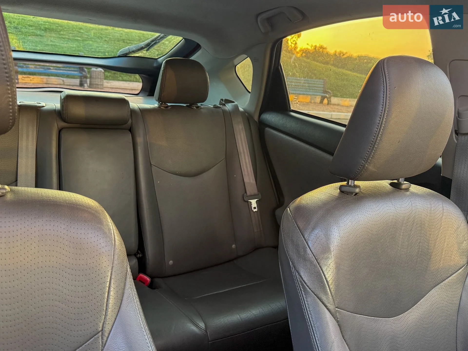 2012 Toyota Prius - мініатюра 13