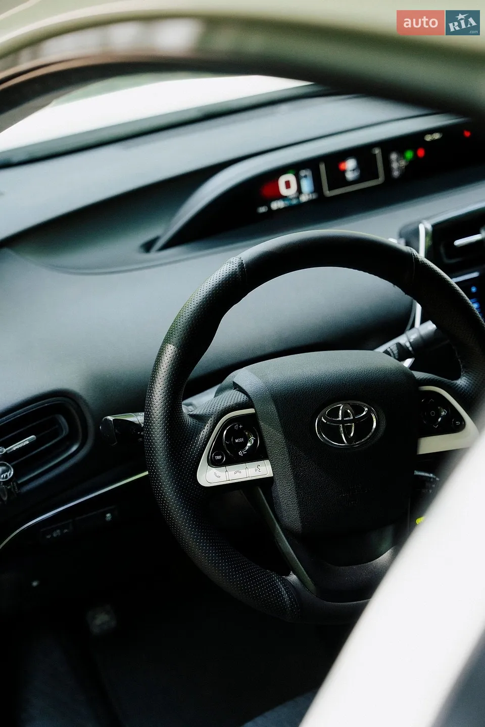 2016 Toyota Prius - мініатюра 4