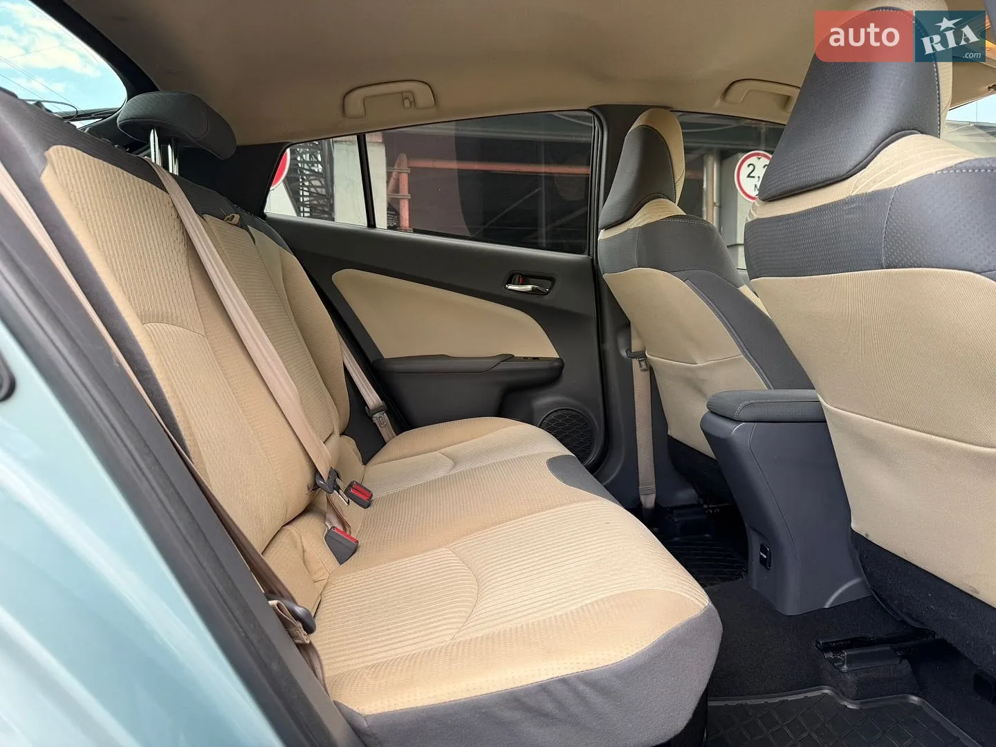 2016 Toyota Prius - мініатюра 35