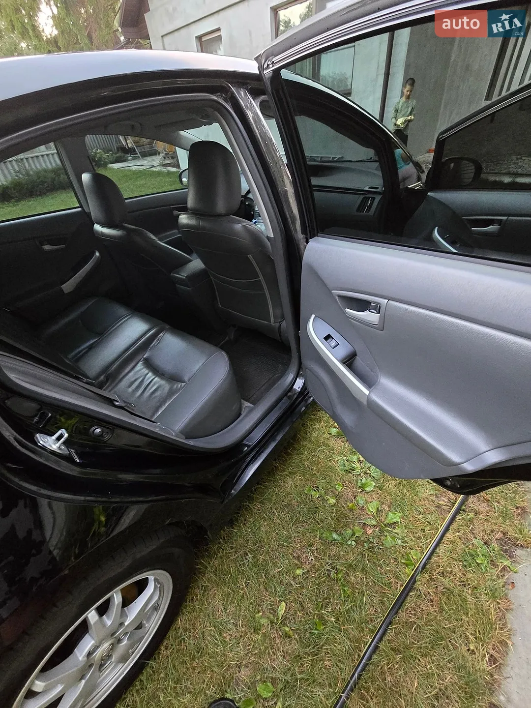 2011 Toyota Prius - мініатюра 13