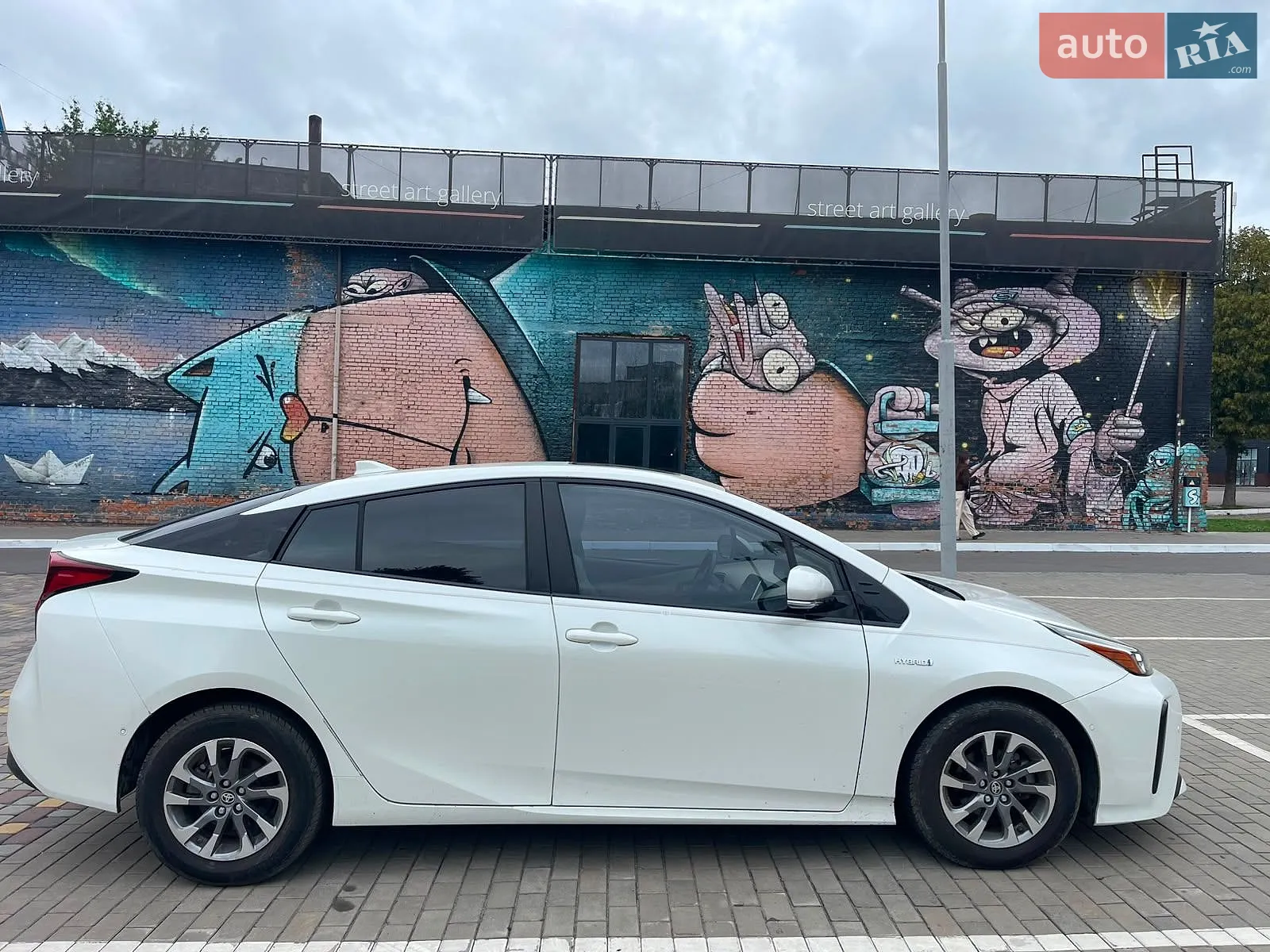 2019 Toyota Prius - мініатюра 3