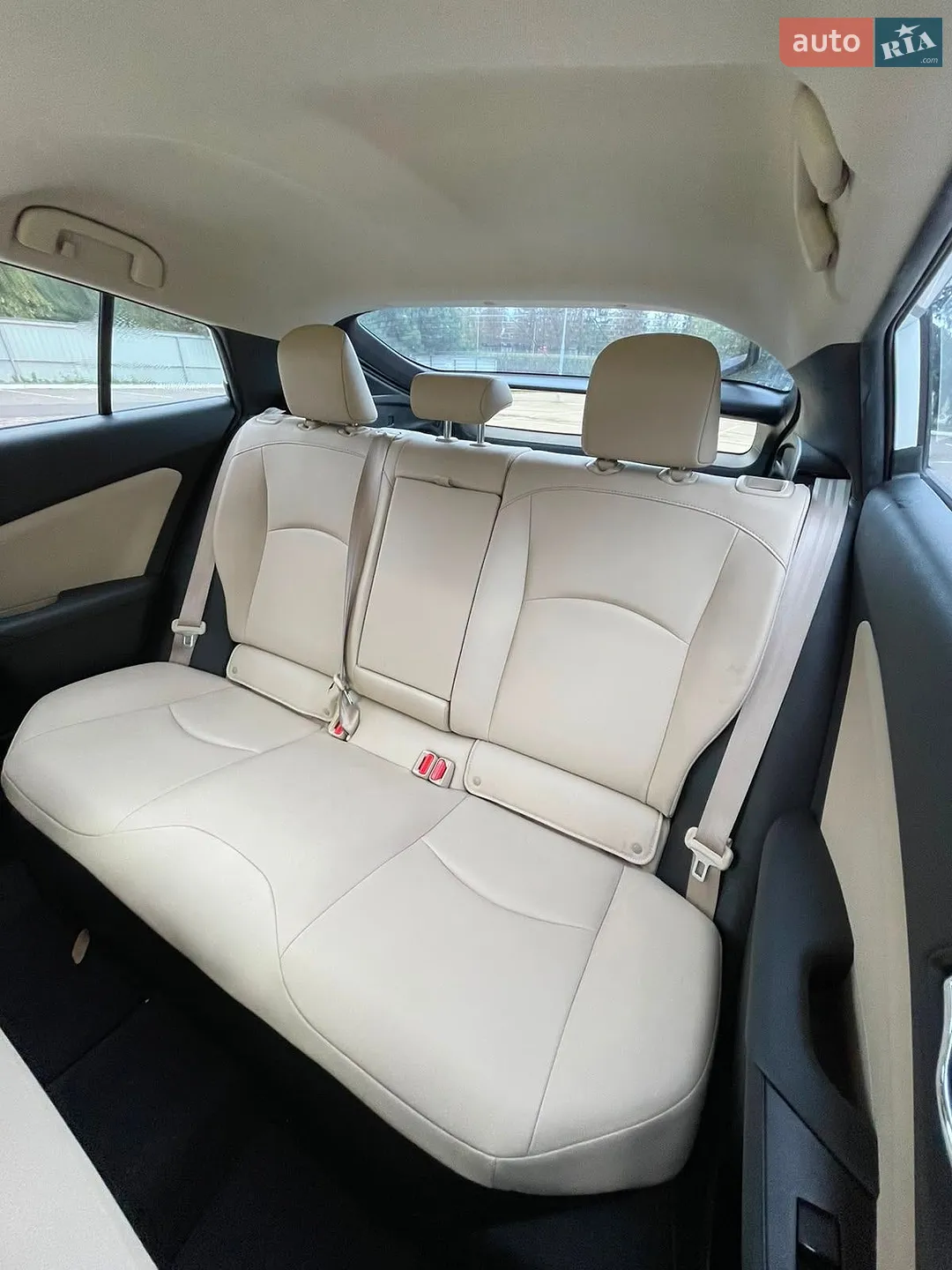 2019 Toyota Prius - мініатюра 11
