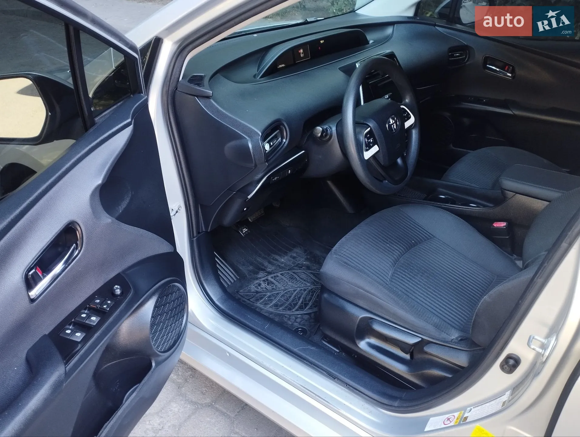 2016 Toyota Prius - мініатюра 18