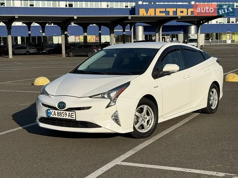 Toyota Prius 2016