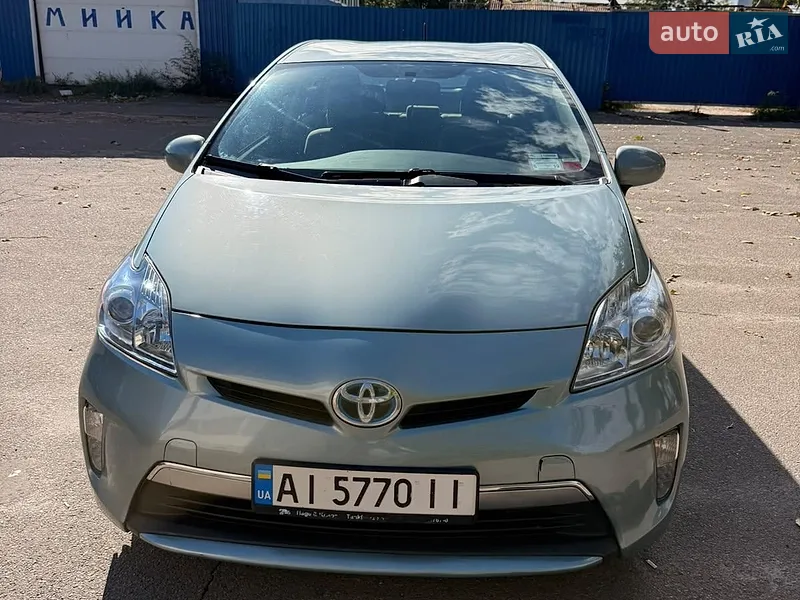 Toyota Prius 2015