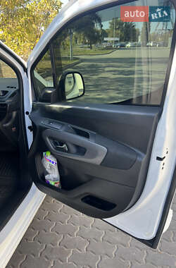 Минивэн Toyota Proace City Verso 2021 в 