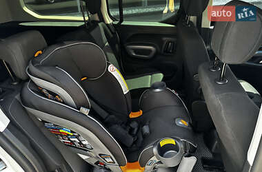 Минивэн Toyota Proace City 2021 в 