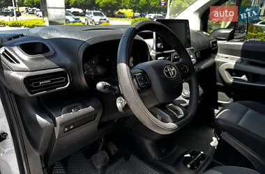 Минивэн Toyota Proace City 2021 в 