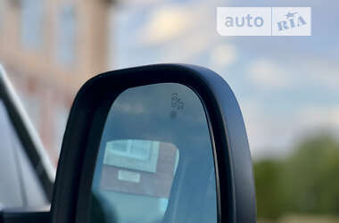 Минивэн Toyota Proace Verso 2022 в 
