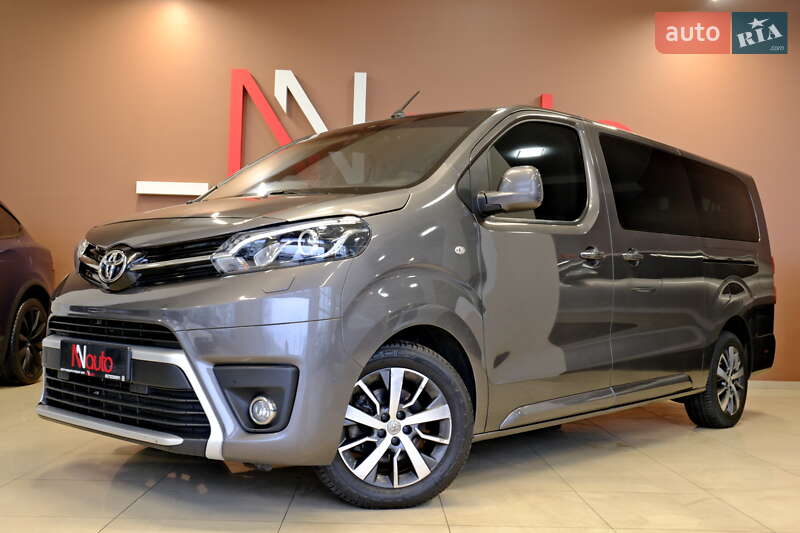 Мінівен Toyota Proace Verso 2022 в Одесі