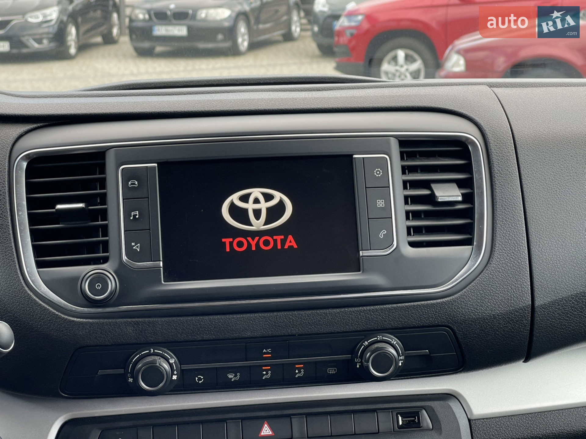 2019 Toyota ProAce - мініатюра 31