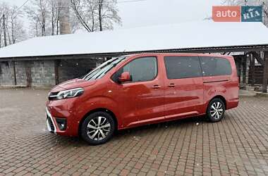 Минивэн Toyota Proace Verso 2022 в Калуше