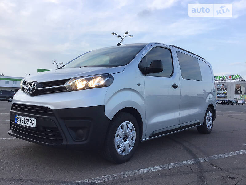 Мінівен Toyota Proace 2016 в Одесі