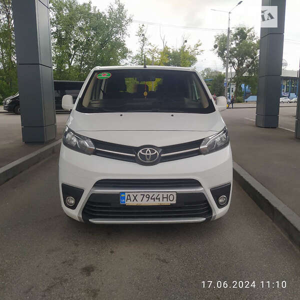 Мінівен Toyota Proace 2019 в Харкові