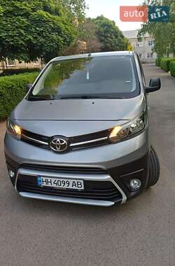 Мінівен Toyota Proace 2019 в Бершаді