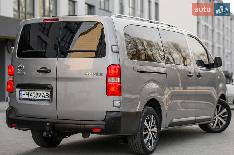 Мінівен Toyota Proace 2019 в Львові