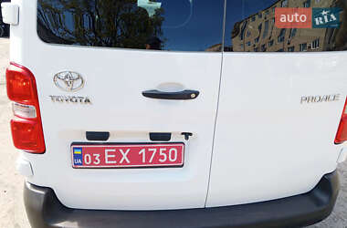 Мінівен Toyota Proace 2020 в 