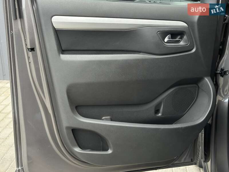 Мінівен Toyota Proace 2021 в Мукачевому