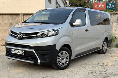 Мінівен Toyota Proace 2016 в Києві