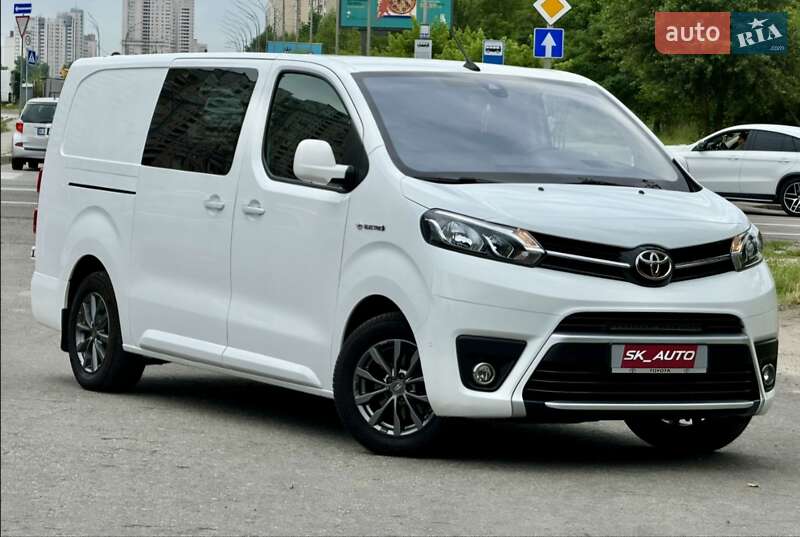 Toyota Proace 2021