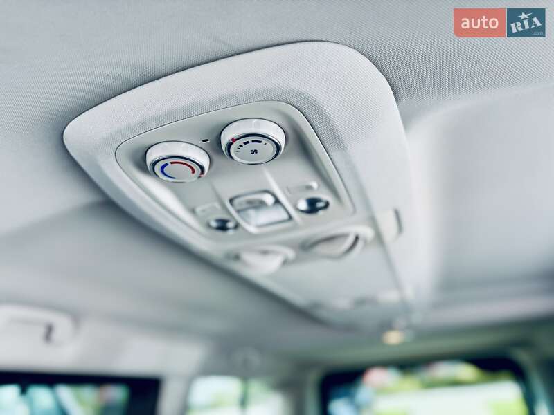 Минивэн Toyota Proace 2025 в Тернополе