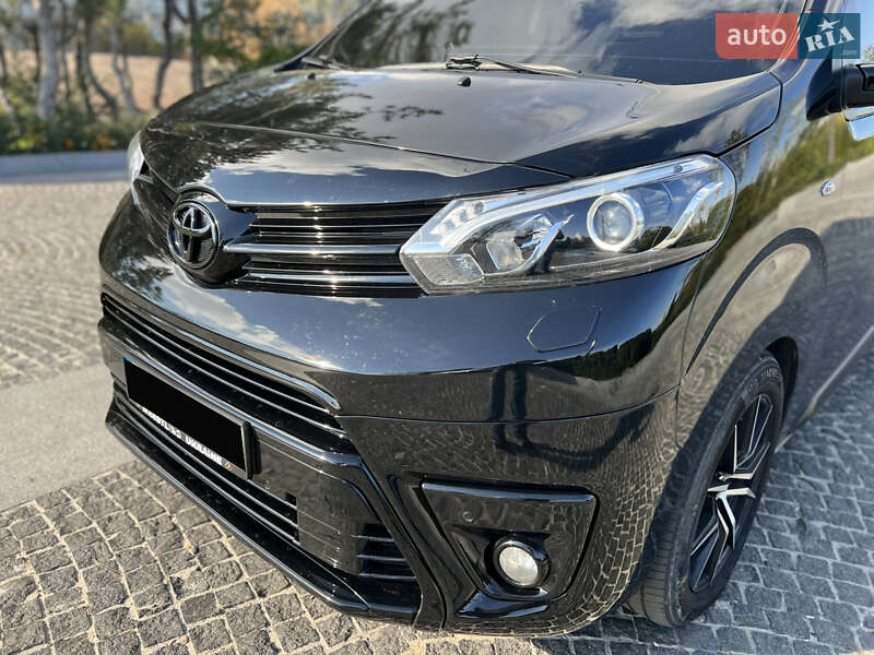Мінівен Toyota Proace 2017 в Дніпрі фото 17 Мінівен Toyota Proace 2017 в Дніпрі