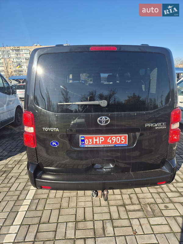 Мінівен Toyota Proace 2018 в Кривому Розі