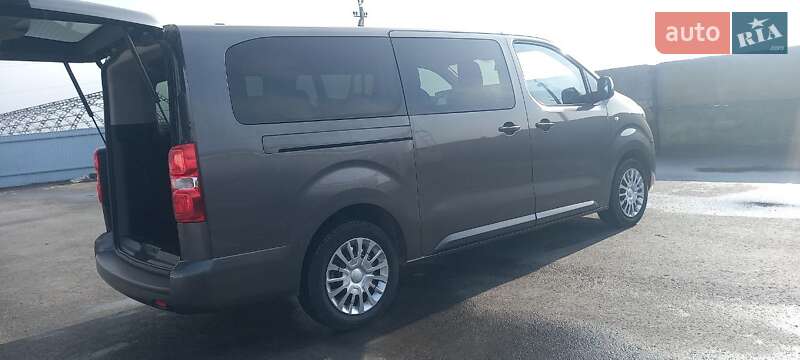 Минивэн Toyota Proace 2023 в Запорожье