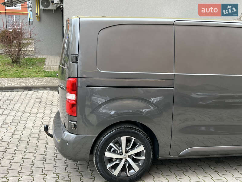 Микроавтобус грузовой (до 3,5т) Toyota Proace 2018 в Черновцах