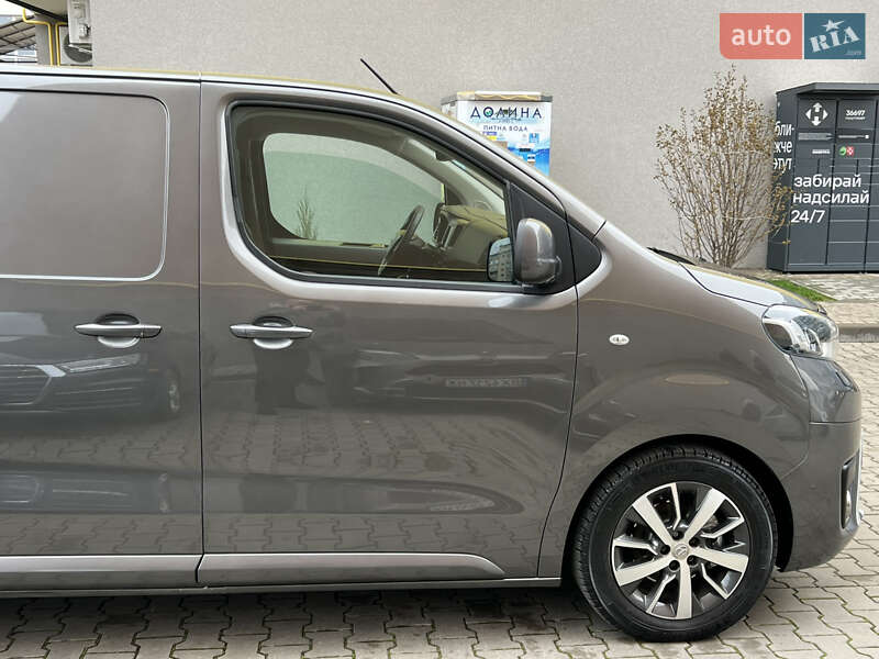 Микроавтобус грузовой (до 3,5т) Toyota Proace 2018 в Черновцах
