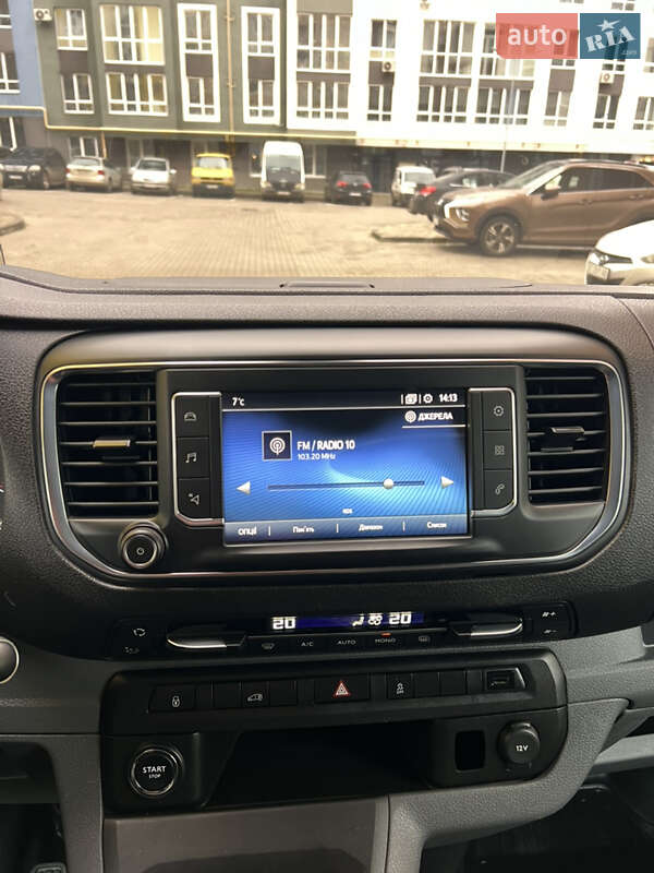 Микроавтобус грузовой (до 3,5т) Toyota Proace 2018 в Черновцах