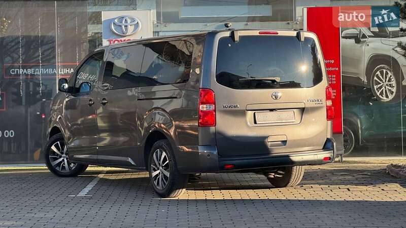 Минивэн Toyota Proace 2023 в Ужгороде