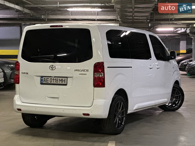 Мінівен Toyota Proace 2019 в Дніпрі