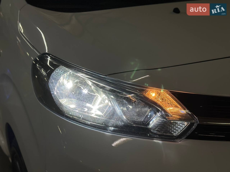 Мінівен Toyota Proace 2019 в Дніпрі
