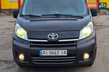 Микроавтобус грузовой (до 3,5т) Toyota Proace 2014 в Киеве