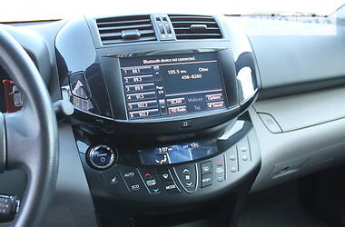 Позашляховик / Кросовер Toyota RAV4 EV 2013 в 