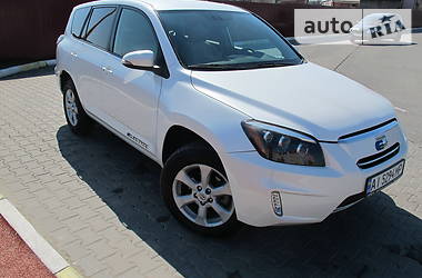 Внедорожник / Кроссовер Toyota RAV4 EV 2013 в Василькове