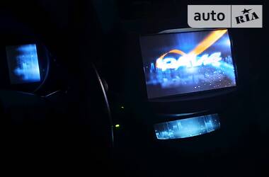 Внедорожник / Кроссовер Toyota RAV4 EV 2014 в Дубно