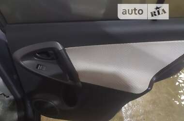Внедорожник / Кроссовер Toyota RAV4 EV 2012 в Сумах