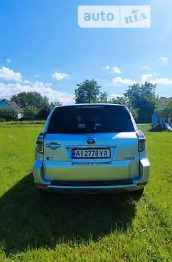 Внедорожник / Кроссовер Toyota RAV4 EV 2014 в Киеве