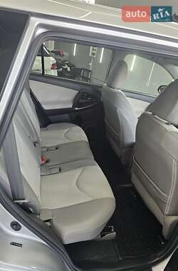 Внедорожник / Кроссовер Toyota RAV4 EV 2014 в 