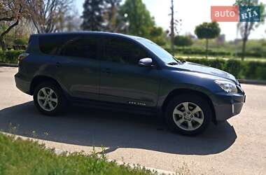 Позашляховик / Кросовер Toyota RAV4 EV 2012 в Запоріжжі
