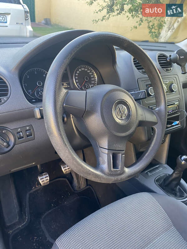 Внедорожник / Кроссовер Toyota RAV4 EV 2014 в Киеве