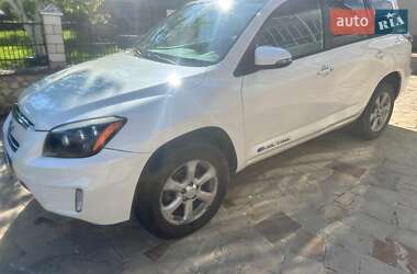 Внедорожник / Кроссовер Toyota RAV4 EV 2013 в Тернополе