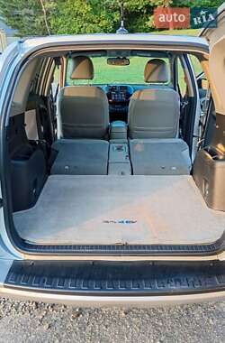 Внедорожник / Кроссовер Toyota RAV4 EV 2012 в 