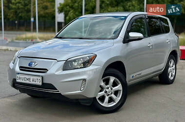 Позашляховик / Кросовер Toyota RAV4 EV 2012 в Дніпрі