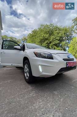 Внедорожник / Кроссовер Toyota RAV4 EV 2013 в Измаиле