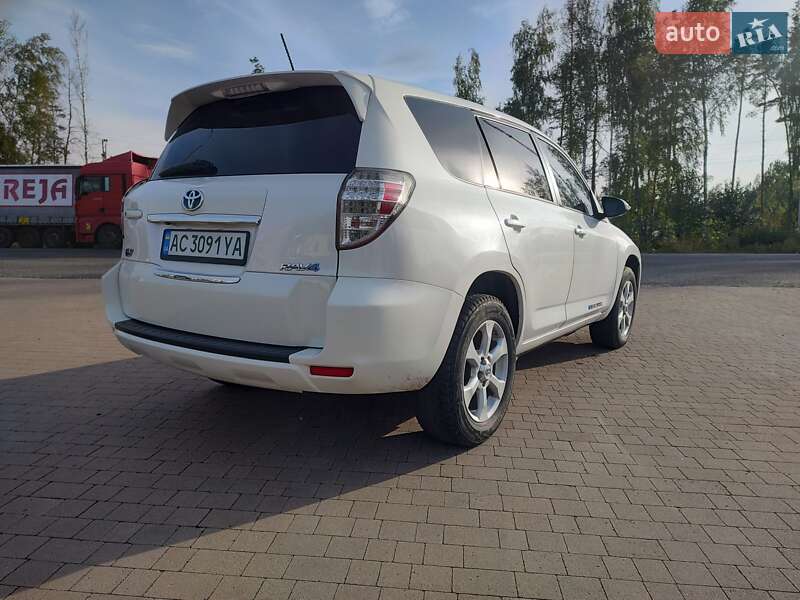 Позашляховик / Кросовер Toyota RAV4 EV 2012 в Ковелі