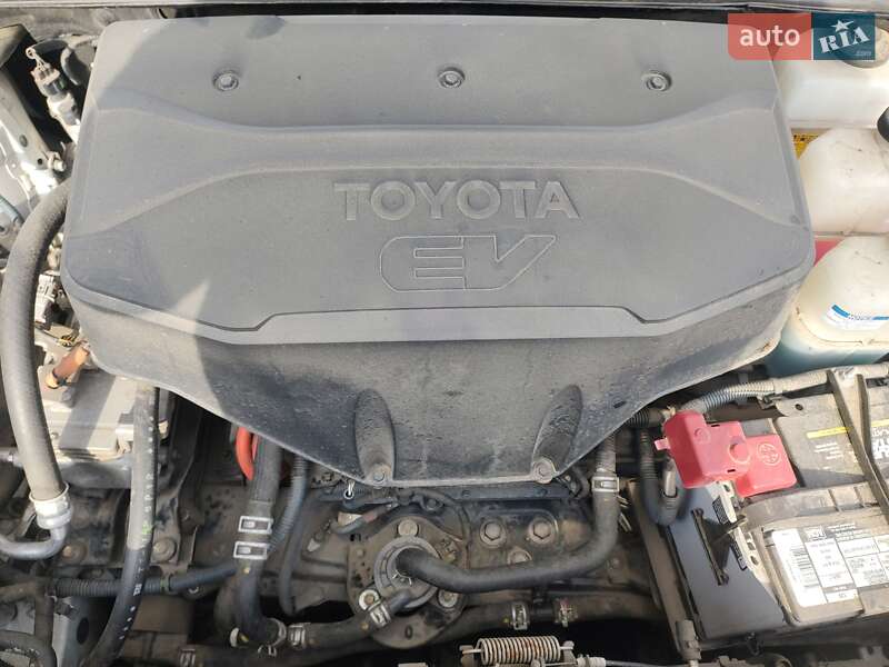 Позашляховик / Кросовер Toyota RAV4 EV 2012 в Ковелі