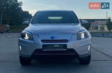 Внедорожник / Кроссовер Toyota RAV4 EV 2012 в 